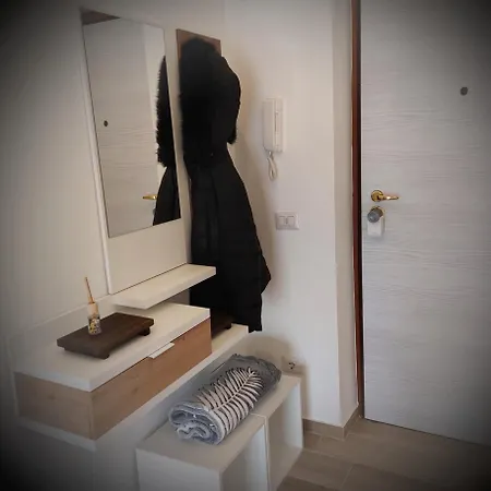 شقة Grazioso Loft, Luminoso E Appena Ristrutturato *